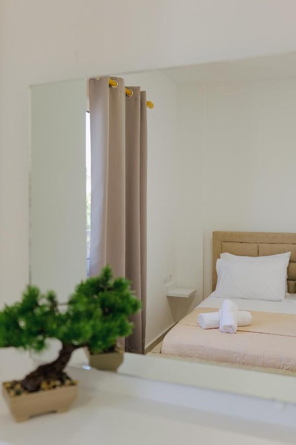 Relaxing Escape Rooms Ksamil Exteriér fotografie