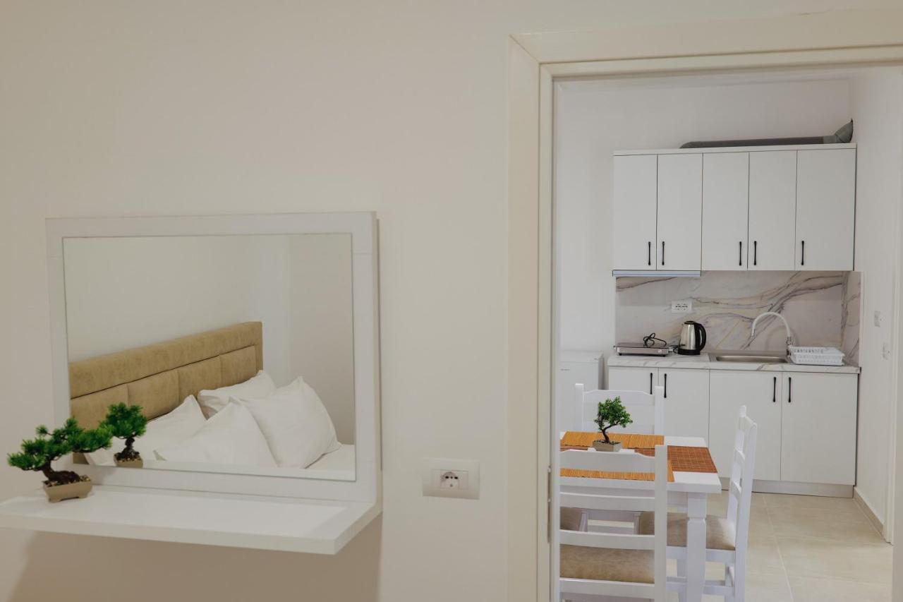 Relaxing Escape Rooms Ksamil Exteriér fotografie